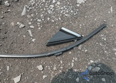 2013 Ford Fusion S z USA, uszkodzony, nr VIN 3FA6P0G7XDR181144